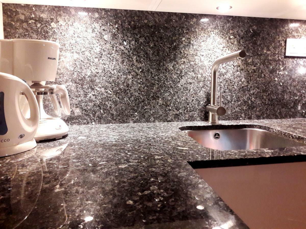 Modern & Quiet In Royal Wilanow With Netflix Apartment Varşovia Exterior foto